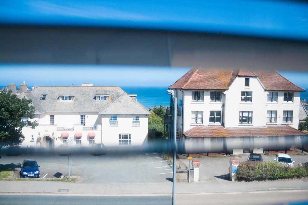 The Blue Door Bed & Breakfast Newquay (Cornwall)